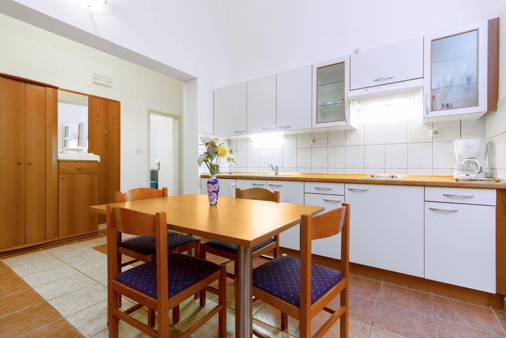 Vila Jadranka Vodice Luaran gambar